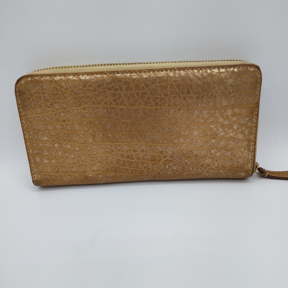 Coach Metallic Gold Zip Around Wallet Wristlet | Leather Continental Clutch EUC - Picture 3 of 6